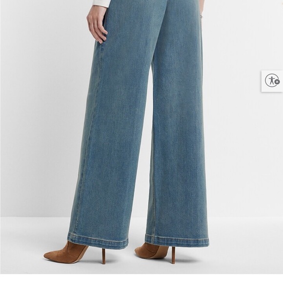 Express Flare Wide-Leg Denim Jeans - Picture 2 of 8